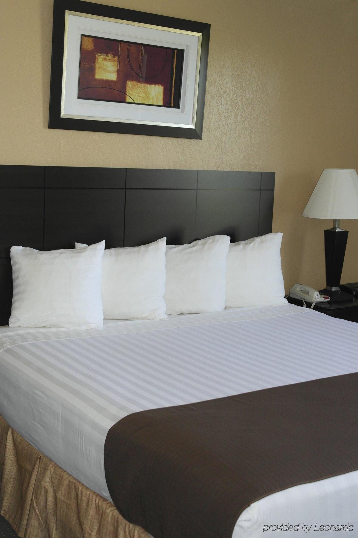 Motel 6-Henderson, Tx ภายนอก รูปภาพ