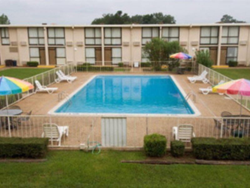 Motel 6-Henderson, Tx ภายนอก รูปภาพ